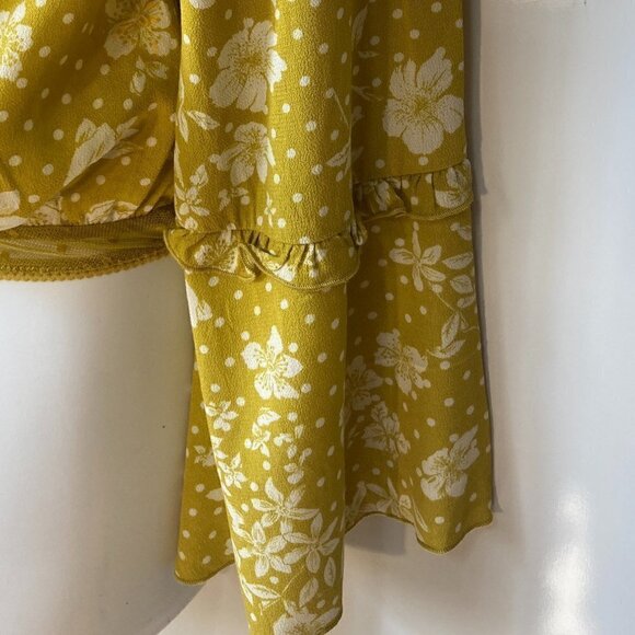 Free People SZ S NWT yellow & white floral peasant style bodysuit bell sleeve - Picture 5 of 10